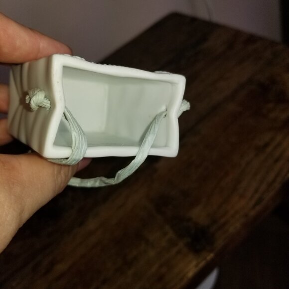 Vintage 1993 Precious Moments "Wishing You a Happy Spring" Gift Bag w/ Handle - Picture 6 of 7